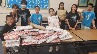 gift wrapping 2 cropped